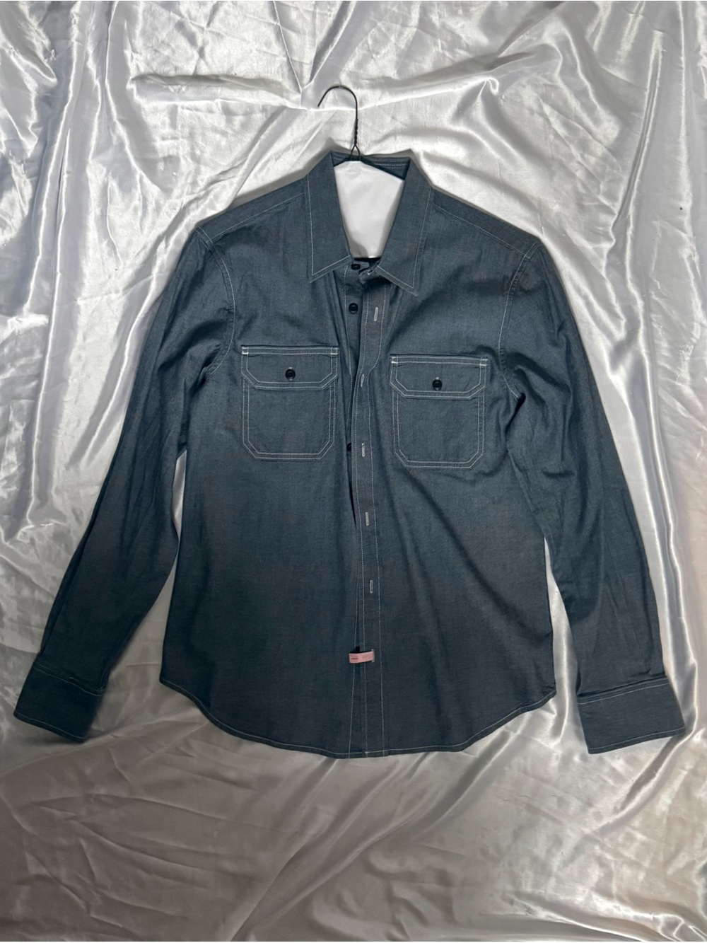 Men's Long-Sleeve Casual Button-Down Shirt in Charcoal Gray